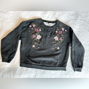Express One Eleven embroidered sweatshirt size M